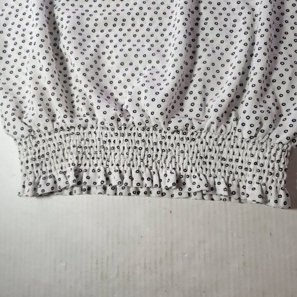 Adrianna Papell White & Black Polka Dot Smocked Hem Cap Sleeve Blouse Size M - Picture 9 of 9